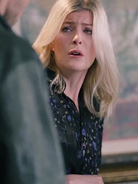 Épisode 2 - PDG m’aime, une femme ménopausée