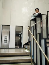 Episode 44 - [Dubbed] Divorce to Direct: A Diva's Rebirth