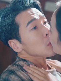 天から降ってきた神父 - Episode 11