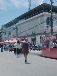 第1話 - 露店人生の大逆転 お嬢様だった私