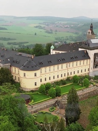 The Luna's Choice - Episode 4