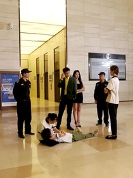 Épisode 23 - [Doublé] La femme de ménage est la boss