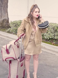 CEO, Your Wife Runs Away with Your Six Heirs - Episode 33