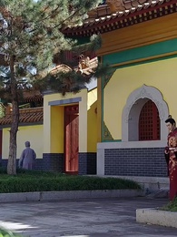 第35集 - 醉袖迎風受落花