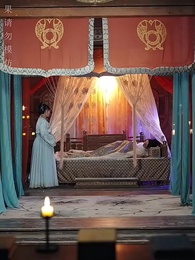 第42集 - 醉袖迎風受落花