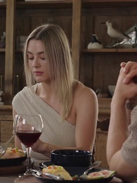 Épisode 36 - Prisonnière en cage dorée