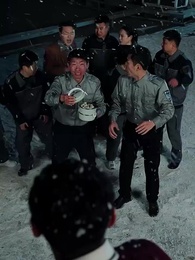 Hidup Tersinari Dari Gaji - Episode 8