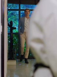 The Billionaire's Mask - Episode 15