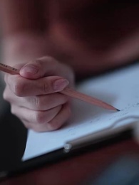 NO.1 ホストに裏 切られた早絵さん - Episode 28