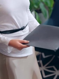 La Heredera Golpea: ¡Amor a la Vista! - Episode 52