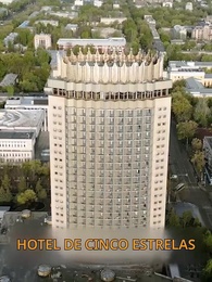 Marido Duplo: O Disfarce do Magnata - Episode 1