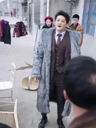 Episode 12 - Rich & Ridiculous