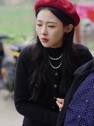 Episode 13 - Rich & Ridiculous