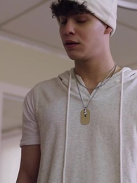 Enceinte comme une vierge - Episode 75