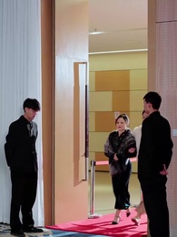 休夫後她驚艷全球 - Episode 48