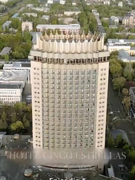 El Perdedor de mi Esposo es un Magnate Financiero - Episode 1