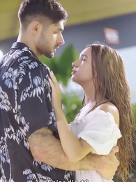 El Perdedor de mi Esposo es un Magnate Financiero - Episode 18