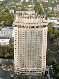 Épisode 1 - Mon mari perdant est un magnat de la finance