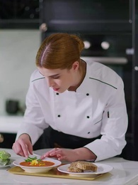 Die Maske des Milliardärs - Episode 4