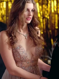 Escrava Rejeitada Encontra Seu Alfa - Episode 51