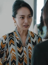 Épisode 6 - La Divorcée Petite-fille du Milliardaire