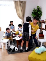 Episodio 13 - Seis niños monos y el matrimonio