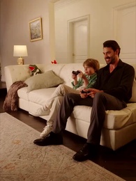 Episódio 33 - [Dublado] A Rejeitada Luna Voltou com um Filho