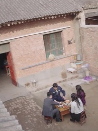 Family Name, Family Fame - Episode 75