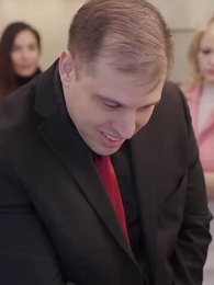 Episode 32 - Spoiled Queen and Her Old Money Billionaire