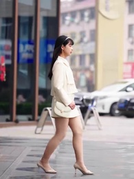 Episode 19 - Carrying the CEO's Twins