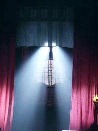 第1話 - 紅蓮の女医