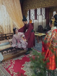 Threads of Her Love - Episode 42