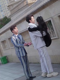 Stealing a Kiss From The Moon - Episode 5