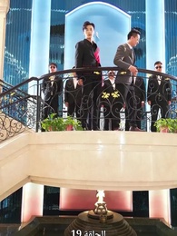 الآنسة الكبرى تهيمن على عالم الفن - Episode 19