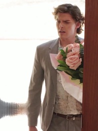 La Double Vie du Patron Infiltré - Episode 17