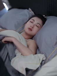 Stealing a Kiss From The Moon - Episode 33