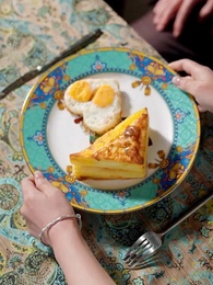 A Songbird's Love and Lies - Episode 33