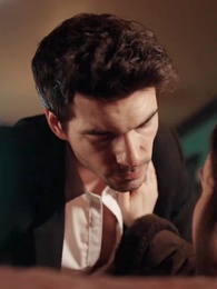 Forbidden Desire：My Mated Stripper - Episode 6