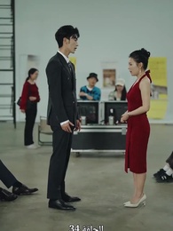 الحلقة 34 - الآنسة الكبرى تهيمن على عالم الفن