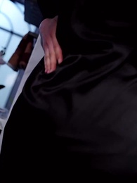 Episode 11 - Cinta di Malam Hujan