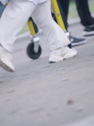 The Scorching Sun Shines On Me - Episode 4