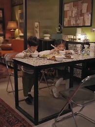 Episode 24 - Si Manis Sayang Keluarga
