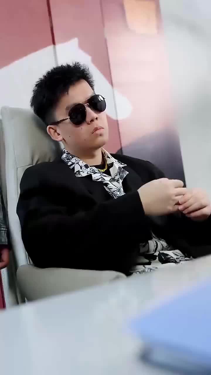 视频封面