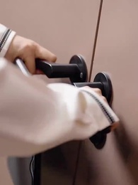 お嬢様 また正体がバレた - Episode 1