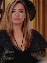 Love, Betrayal and Queen's crown - Episode 41