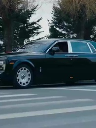 Mengabaikan Kecantikan - Episode 13