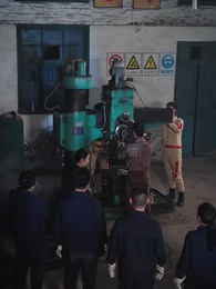 人到中年再上崗 - Episode 37