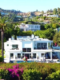 Hidden Billionaire's Spicy Marriage - Episode 33