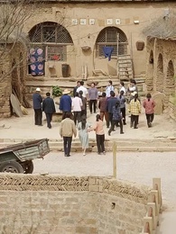 在七零年代，我被團寵了 - Episode 40