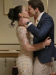 Épisode 33 - Désirée par le Footballeur Milliardaire